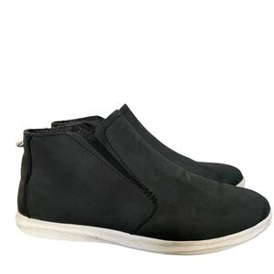 Olukai Hawai'iloa Manu hope sneakers size 9